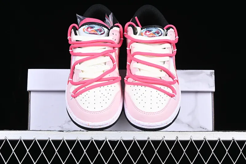 All Categories Nk SB Dunk Series Nk SB Dunk Low Low-top sneakers Nk Dunk Low "Multi Color" Vibrant three hooks Customized version of deconstructed strap casual sneakers FD4623-131